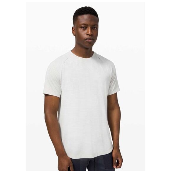 Mens Lululemon Drysense Short Sleeve Tee Size Large - Picture 1 of 6